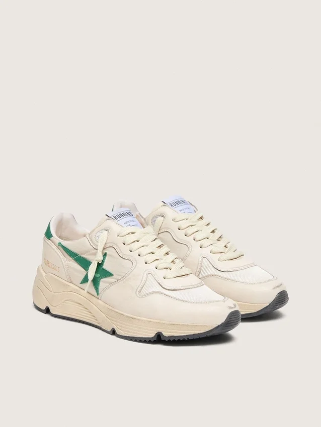 Zapatillas de mujer con Running Sole en nailon color crema y piel con estrella de piel verde