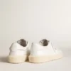 Zapatillas de tenis para mujer en piel blanca