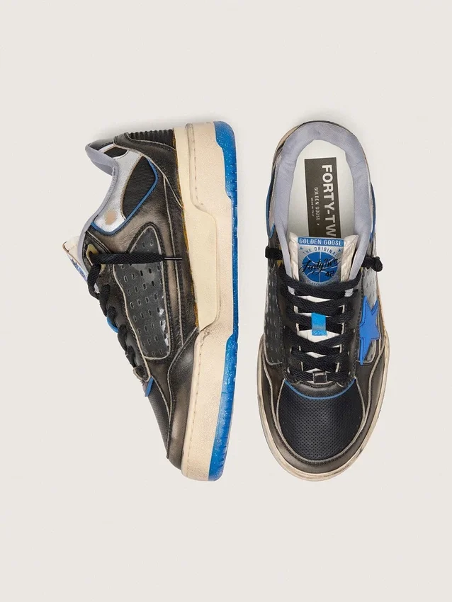 Zapatillas Forty2 para hombre en gomaespuma negra y piel, con estrella de TPU y lengüeta trasera de piel negra