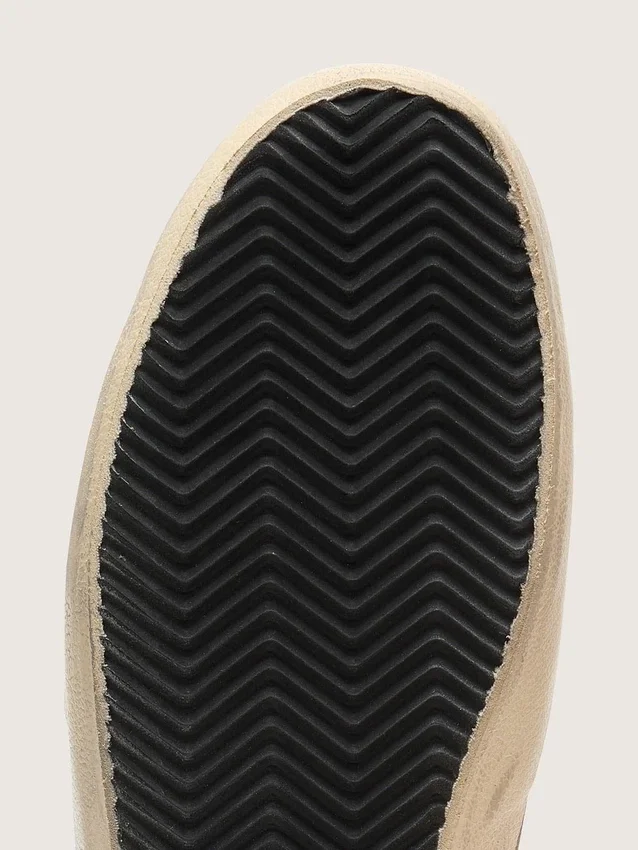 Zapatillas Francy para hombre en ante beige con estrella de piel marrón y abalorios de colores