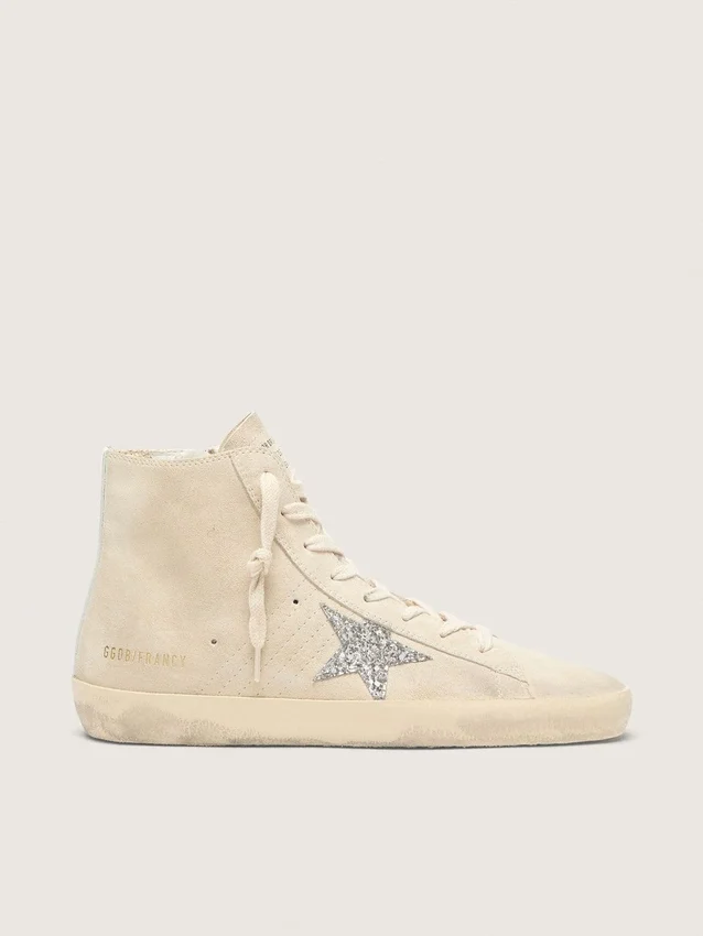 Zapatillas Francy para mujer en ante beige con estrella plateada brillante