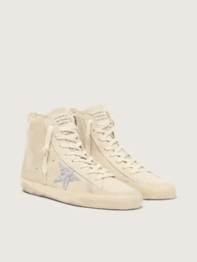 Zapatillas Francy para mujer en ante beige con estrella plateada brillante