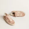 Zapatillas Hi Star para mujer en ante rosa con estrella color crema y lengüeta del talón de piel plateada