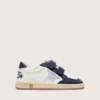 Zapatillas «Young Ball Star» de piel blanca con estrella de piel plateada metalizada e inserciones de piel azul oscuro