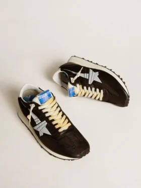 Zapatillas Marathon para hombre con parte superior de nailon negro y estrella blanca