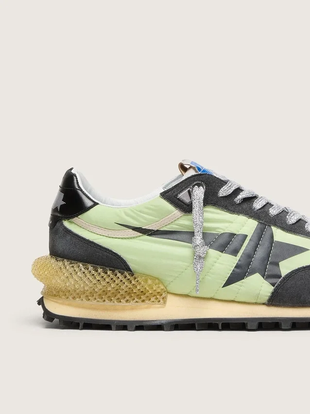 Zapatillas Marathon para hombre con parte superior de nailon verde y estrella negra