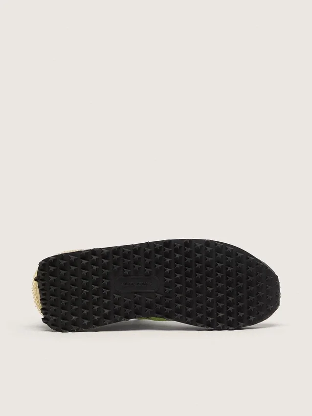 Zapatillas Marathon para hombre con parte superior de nailon verde y estrella negra