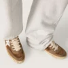 Zapatillas Mid Star LAB para hombre en ante color óxido con estrella de piel blanca