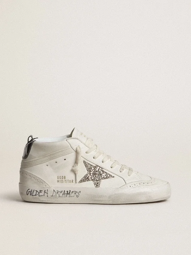 Zapatillas Mid Star para mujer con estrella plateada brillante y lengüeta del talón laminada en negro