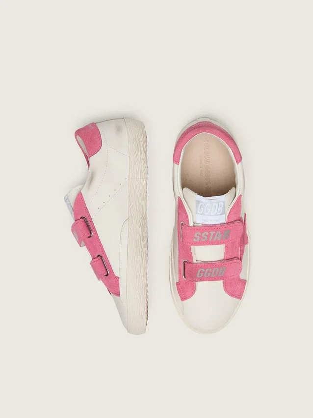 Zapatillas «Old School» para niños en piel color crema con estrella y inserciones de ante rosa