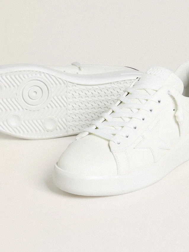 Zapatillas Purestar para hombre con estrella de piel blanca y lengüeta del talón de piel con estampado de cocodrilo en color burdeos