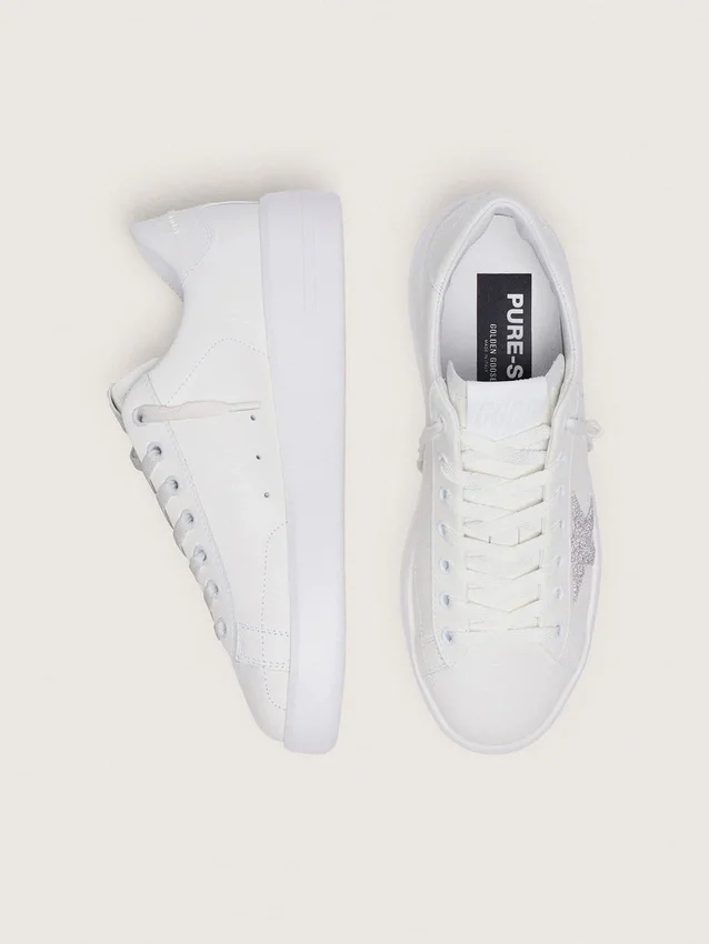 Zapatillas Purestar para mujer en piel blanca con estrella de cristal Swarovski plateada