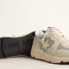 Zapatillas Running Sole para mujer adornadas con cristales Swarovski y una estrella de color marfil