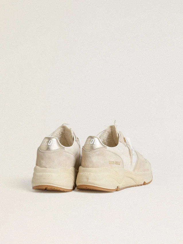 Zapatillas Running Sole para mujer de lona con estrella beige y lengüeta del talón de piel metalizada platino