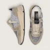 Zapatillas Running Sole para mujer en brillo plateado y ante gris paloma