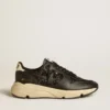 Zapatillas Running Sole para mujer en negro brillante con estrella de piel y lengüeta de talón de nubuck