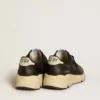 Zapatillas Running Sole para mujer en negro brillante con estrella de piel y lengüeta de talón de nubuck