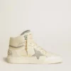 Zapatillas Sky-Star para mujer en piel con estrella de piel azul claro y lengüeta blanca en el talón