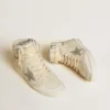 Zapatillas Sky-Star para mujer en piel con estrella de piel azul claro y lengüeta blanca en el talón