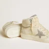 Zapatillas Sky-Star para mujer en piel con estrella de piel azul claro y lengüeta blanca en el talón