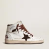 Zapatillas Sky-Star para mujer en piel napa blanca con estrella de ante color chocolate