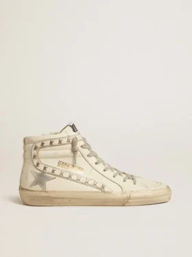 Zapatillas Slide con estrella de piel metalizada plateada y detalle de piel con estrellas