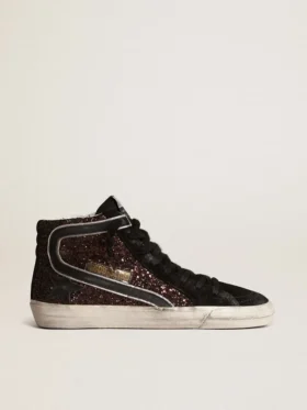 Zapatillas Slide en marrón brillante con estrella de piel negra y detalles brillantes