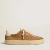 Zapatillas Soul Star para mujer en ante color camel con lengüeta y talonera de piel blanca