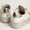Zapatillas Stardan con estrella de piel metalizada plateada y lengüeta en el talón