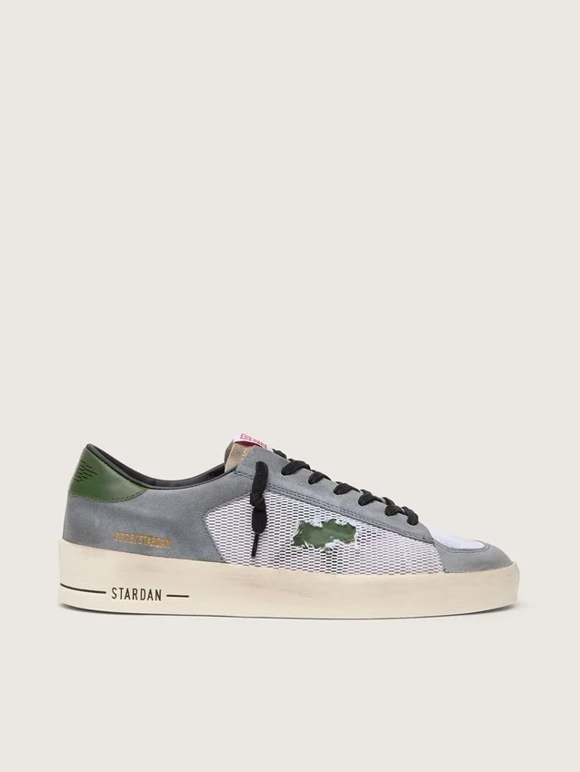 Zapatillas Stardan para hombre en ante azul claro con estrella de piel verde y lengüeta en el talón