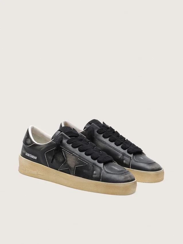 Zapatillas Stardan para hombre en piel negra con estrella y lengüeta en el talón de piel negra