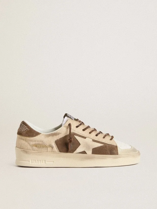 Zapatillas Stardan para mujer en ante verde militar y piel de potro beige con estrella de ante beige