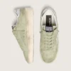 Zapatillas Stardan para mujer en ante verde salvia con estrella plateada metalizada