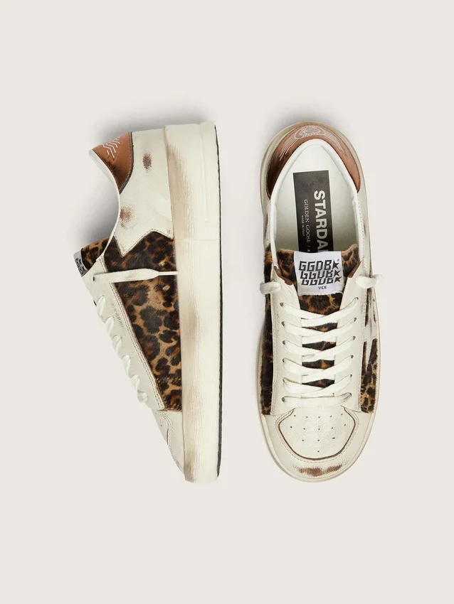 Zapatillas Stardan para mujer en piel blanca y piel de potro con estampado de leopardo, con estrella de piel blanca