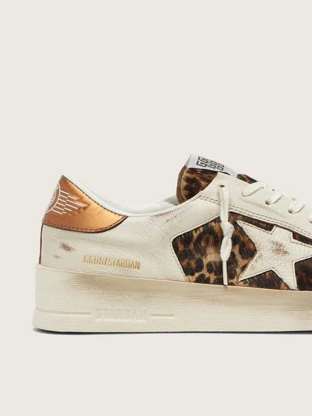 Zapatillas Stardan para mujer en piel blanca y piel de potro con estampado de leopardo, con estrella de piel blanca