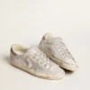 Zapatillas Super-Star en piel gris-blanca con efecto purpurina y estrella de piel