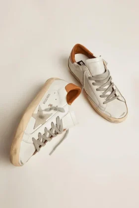Zapatillas Super-Star para hombre con estrella de ante y lengüeta marrón en el talón