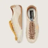 Zapatillas True-Star para mujer en piel napa blanca con estrella dorada y lengüeta del talón de ante beige