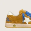 Zapatillas «Young Ball Star» en ante ocre con estrella y lengüeta en el talón de piel blanca brillante