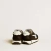 Zapatillas Young Marathon de nailon negro con estrella estampada y lengüeta de cuero en el talón