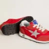 Marathon Junior en nailon rojo con estrella estampada y lengüeta de cuero en el talón
