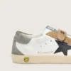 Zapatillas «Young Old School» con estrella de piel negra e inserciones de ante beige y verde