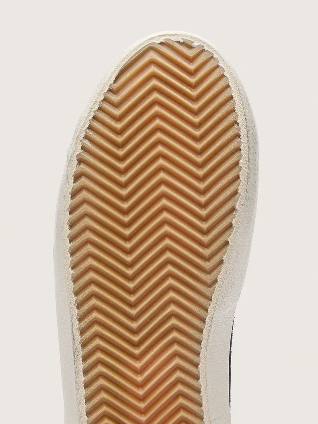 Zapatillas «Junior Old School» de ante azul con estrella plateada brillante y lengüeta de cuero blanco en el talón
