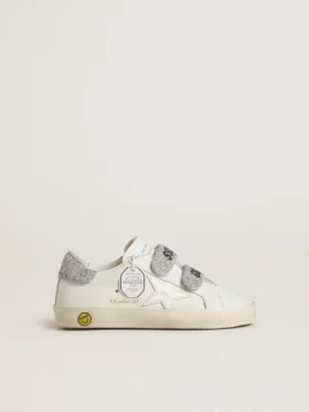 Zapatillas «Young Old School» de piel blanca con lengüeta en el talón y tiras con cristales Swarovski plateados