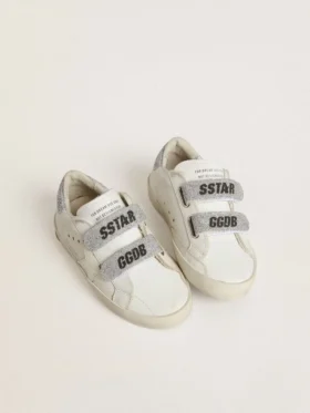 Zapatillas «Young Old School» de piel blanca con lengüeta en el talón y tiras con cristales Swarovski plateados