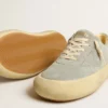 Zapatos Space-Star para hombre en ante gris hielo con estrella perforada