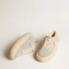 Zapatos Space-Star para mujer en ante gris hielo con forro de piel de oveja