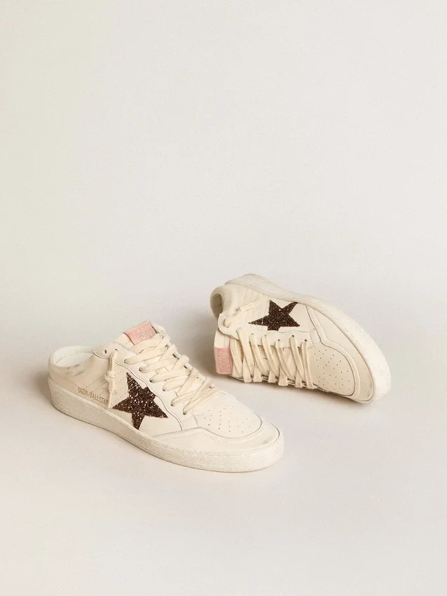 Zapatos tipo sabot «Ball Star» en napa marfil con estrella de purpurina bronce