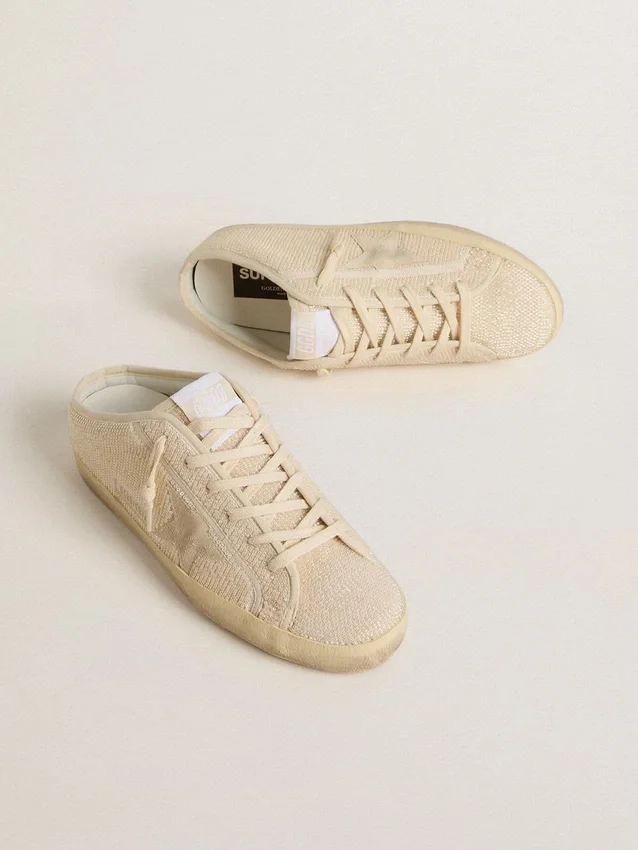 Zapatos tipo Sabot Super-Star para mujer en lona beige con abalorios bordados y estrella de ante beige