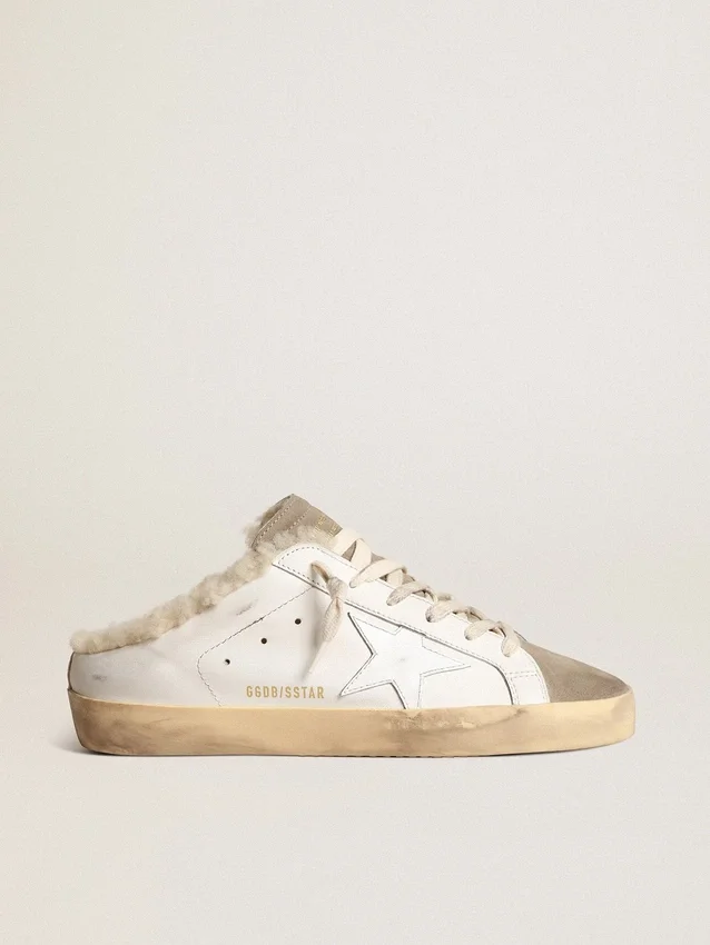 Zapatos tipo Super-Star Sabot con estrella de piel blanca y forro de piel de oveja